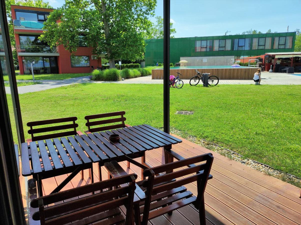 Soleil Apartmanok Balatonlelle Zewnętrze zdjęcie