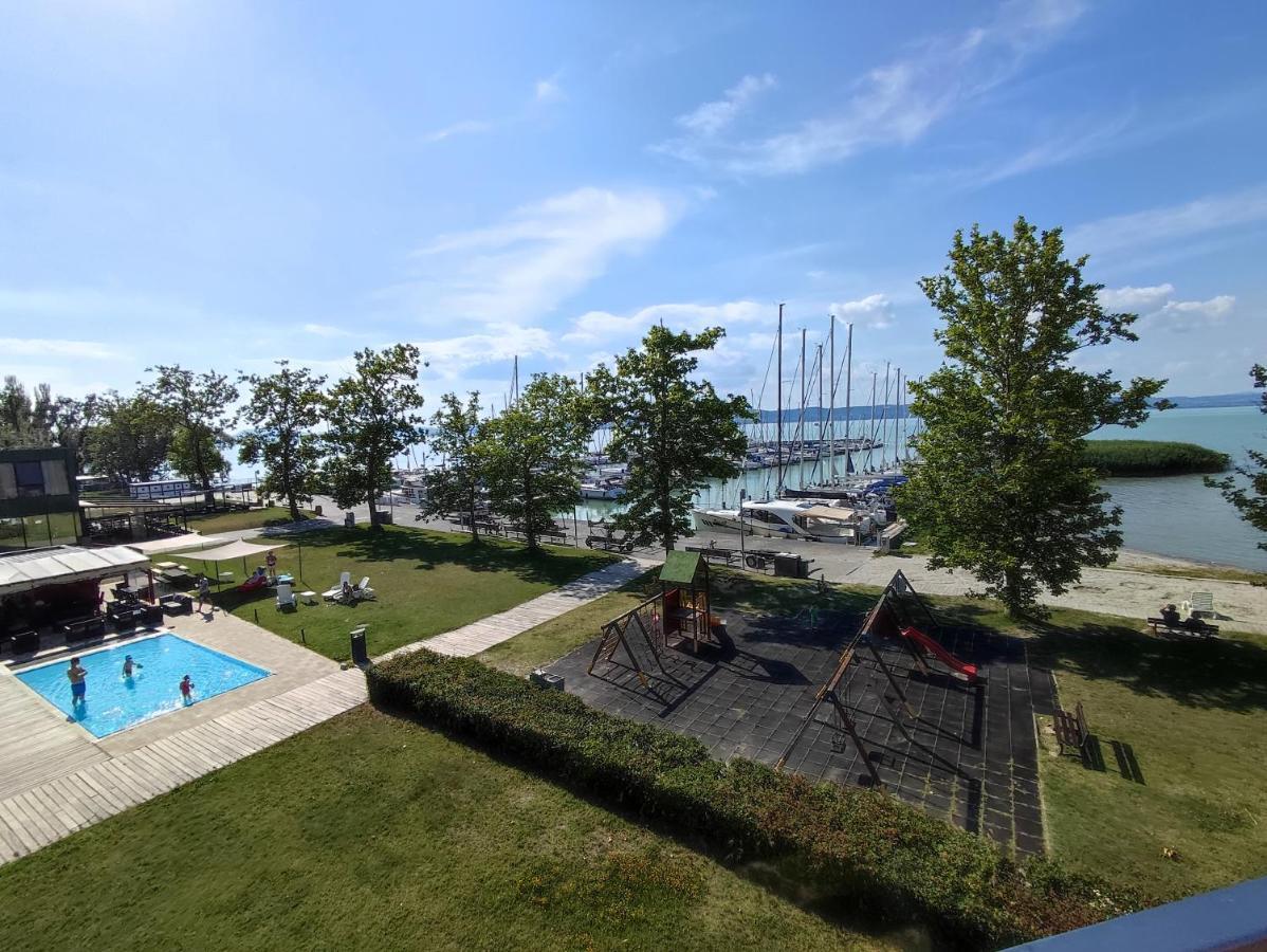 Soleil Apartmanok Balatonlelle Zewnętrze zdjęcie